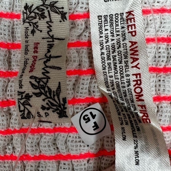 FREE People White and Peach Cotton Eyelet Corset Smocked Back Top -Sz Small, NWT - Picture 14 of 14